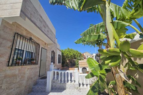 Villa i Torrevieja, Alicante, Torrevieja - € 495.000 | Ref: 744614 - foto 12
