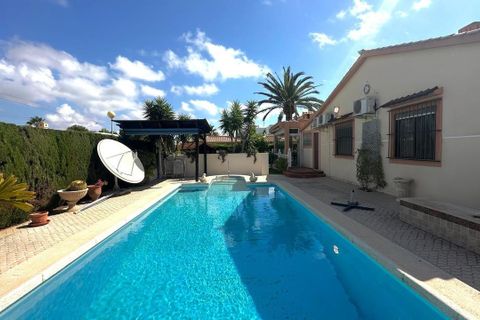 Villa i Cabo Roig, Alicante, Cabo Roig - € 850.000 | Ref: 741750 - foto 11