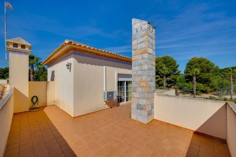 Villa i Orihuela Costa, Alicante, Orihuela Costa - € 550.000 | Ref: 745309 - foto 17