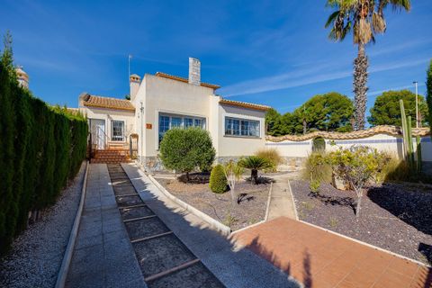 Villa i Orihuela Costa, Alicante, Orihuela Costa - € 550.000 | Ref: 745309 - foto 29