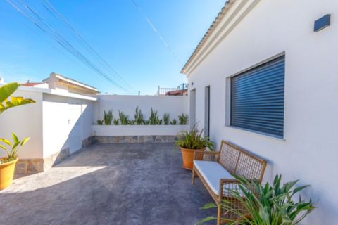 Villa i Torrevieja, Alicante, Torrevieja - € 459.000 | Ref: 740498 - foto 4