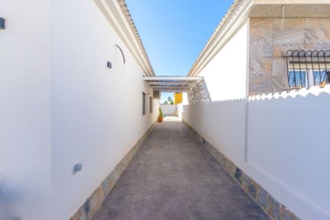 Villa i Torrevieja, Alicante, Torrevieja - € 459.000 | Ref: 740498 - foto 6
