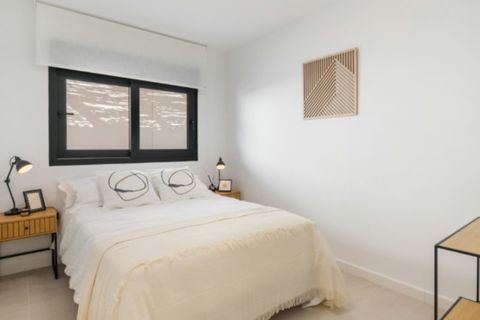 Villa i Torrevieja, Alicante, Torrevieja - € 459.000 | Ref: 740498 - foto 19