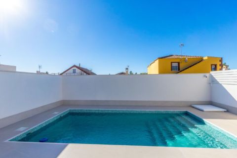Villa i Torrevieja, Alicante, Torrevieja - € 459.000 | Ref: 740498 - foto 24