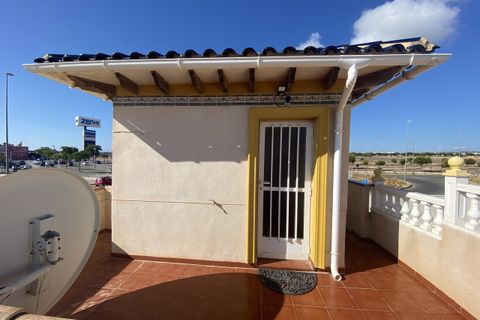 Villa i La Zenia, Alicante, La Zenia - € 359.995 | Ref: 740527 - foto 33