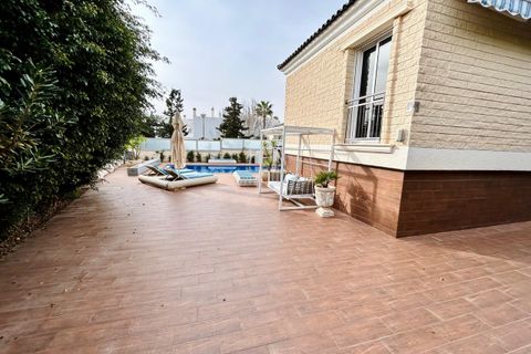 Villa i Torrevieja, Alicante, Torrevieja - € 1.117.000 | Ref: 741232 - foto 7