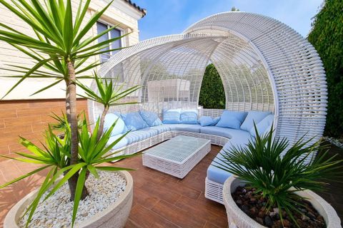 Villa i Torrevieja, Alicante, Torrevieja - € 1.117.000 | Ref: 741232 - foto 22