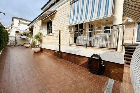 Villa i Torrevieja, Alicante, Torrevieja - € 1.117.000 | Ref: 741232 - foto 26