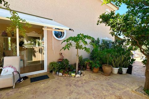 Villa i Orihuela Costa, Alicante, Orihuela Costa - € 399.900 | Ref: 740712 - foto 5