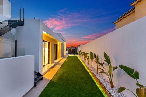 Villa en El Chaparral, Alicante, El Chaparral - € 700.000 | Ref: 746115 - photo 3