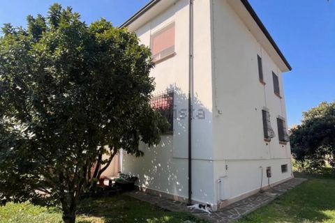 Villa i Suzzara, Mantua, Suzzara - € 164.000 | Ref: 2682 - foto 1