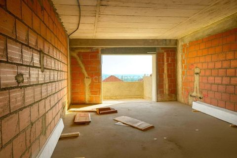 Lejlighed i Amadora, Lisbon, Amadora - € 420.000 | Ref: C0364-05013 - foto 2
