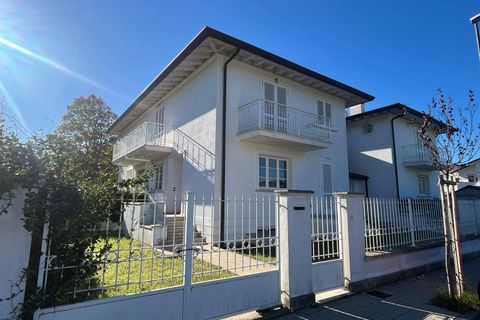 Rækkehus i Camaiore, Lucca, Camaiore - € 630.000 | Ref: 2836 - foto 1
