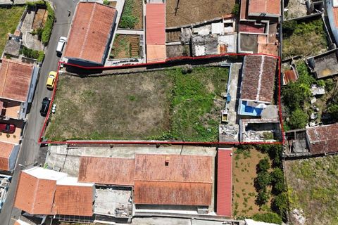 Villa i Angra do Heroismo, Terceira, Angra do Heroismo - € 140.000 | Ref: C0423-00624 - foto 1