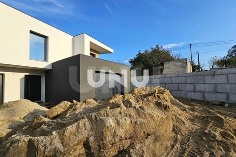 Byhus i Viseu, Viseu, Viseu - € 420.000 | Ref: UNU.I.1829.15002 - foto 3