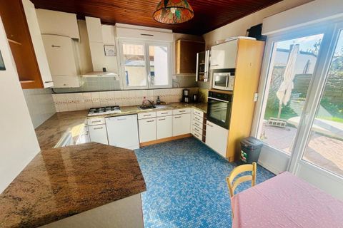 Villa a Perros-Guirec, Cotes-d'Armor, Perros-Guirec - € 330.000 | Ref: 193604 - foto 5