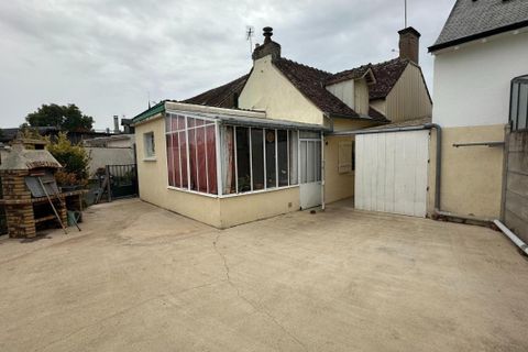 Byhus i Change, Sarthe, Change - € 131.500 | Ref: 193154 - foto 1