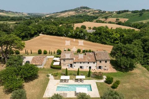 Villa a Arcevia, Ancona, Arcevia - € 1.600.000 | Ref: ila-562-665785 - foto 2