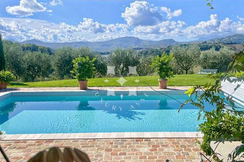 Villa a Falerone, Fermo, Falerone - € 1.500.000 | Ref: ila-563-665826 - foto 7