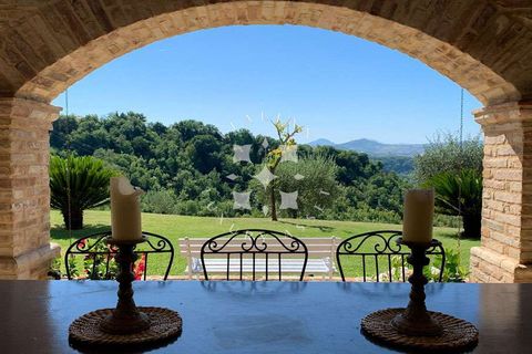 Villa a Falerone, Fermo, Falerone - € 1.500.000 | Ref: ila-563-665826 - foto 9