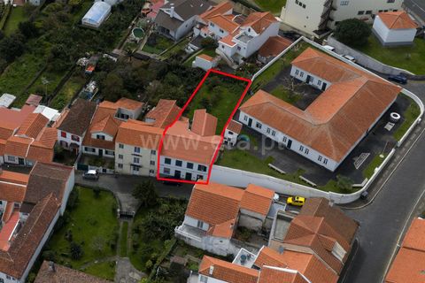 Villa i Horta, Faial, Horta - € 350.000 | Ref: 374250254 - foto 1