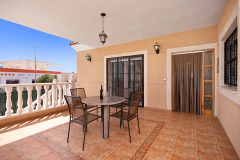 Villa i La Marina, Alicante, La Marina - € 449.500 | Ref: NP: 737 - foto 13