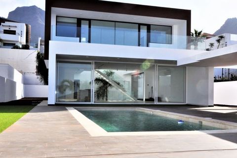 Villa a Adeje, Tenerife, Adeje - € 2.390.000 | Ref: LP5175 - foto 24