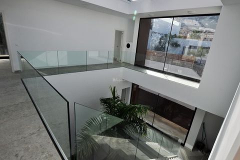 Villa a Adeje, Tenerife, Adeje - € 2.390.000 | Ref: LP5175 - foto 9