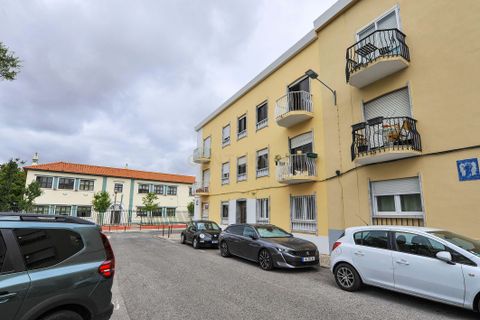 Lejlighed i Amadora, Lisbon, Amadora - € 298.500 | Ref: C0354-00763 - foto 2