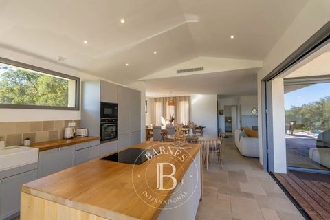 Villa a Porto-Vecchio, Corse-du-Sud, Porto-Vecchio - € 1.490.000 | Ref: RV2002 - foto 11