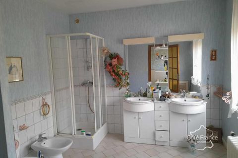 Villa a La Capelle, Aisne, La Capelle - € 126.000 | Ref: 107_MGVMA1210008301 - foto 12