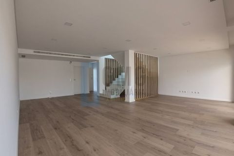 Villa i Loures, Lisbon, Loures - € 850.000 | Ref: CAS_175 - foto 12