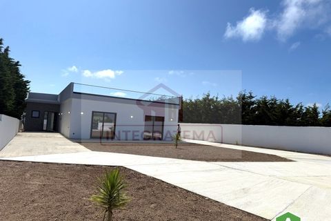 Villa i Santo Onofre e Serra do Bouro, Leiria, Santo Onofre e Serra do Bouro - € 750.000 | Ref: IRV2548 - foto 2