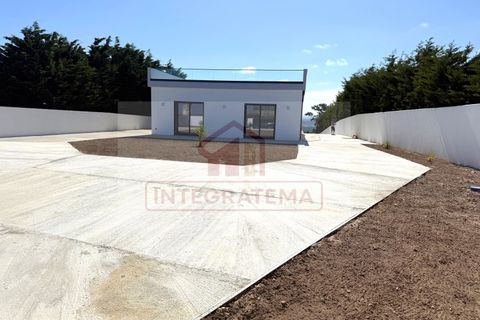 Villa i Santo Onofre e Serra do Bouro, Leiria, Santo Onofre e Serra do Bouro - € 750.000 | Ref: IRV2548 - foto 4