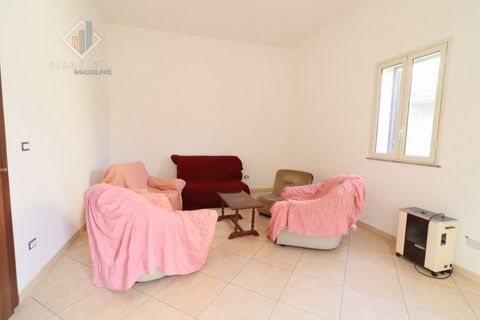 Villa a Palagonia, Catania, Palagonia - € 100.000 | Ref: SPLCRM2024 - foto 6