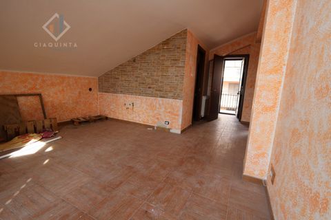 Villa i Mascalucia, Catania, Mascalucia - € 270.000 | Ref: PCCRZO2024 - foto 48