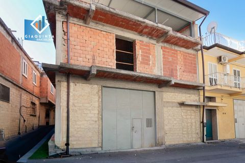 Villa a Palagonia, Catania, Palagonia - € 110.000 | Ref: MSTLSS2025 - foto 2