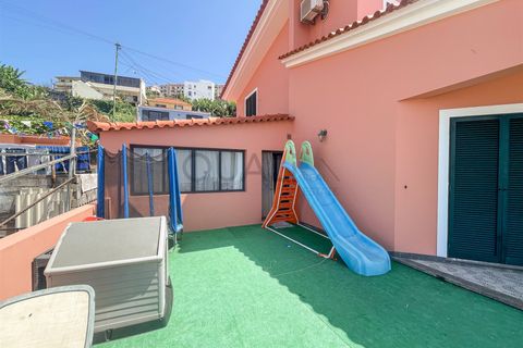 Villa i Funchal, Madeira, Funchal - € 950.000 | Ref: Q2595 - foto 6