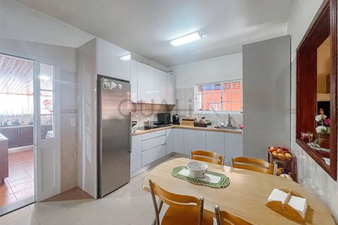 Villa i Funchal, Madeira, Funchal - € 950.000 | Ref: Q2595 - foto 12