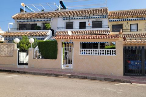 Villa a Torrevieja, Alicante, Torrevieja - € 169.000 | Ref: HO700076 - foto 2