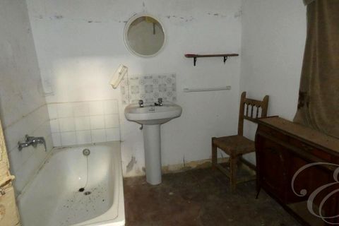 Villa a Alfarnatejo, Malaga, Alfarnatejo - € 74.900 | Ref: XL4622 - foto 4