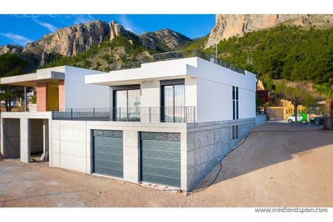 Villa i Polop, Alicante, Polop - € 470.000 | Ref: N-7046716 - foto 2