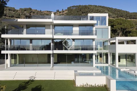 Villa i Barcelona, Barcelona, Barcelona - € 20.000.000 | Ref: BCN51488 - foto 1