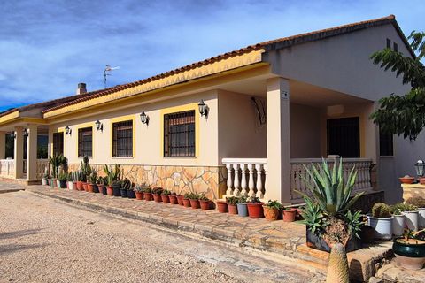 Haus in L'Alqueria D'asnar, Alicante - Foto 1