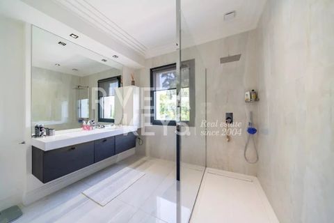 Villa i Antibes, Alpes-Maritimes, Antibes - € 2.500.000 | Ref: 86361318 - foto 8