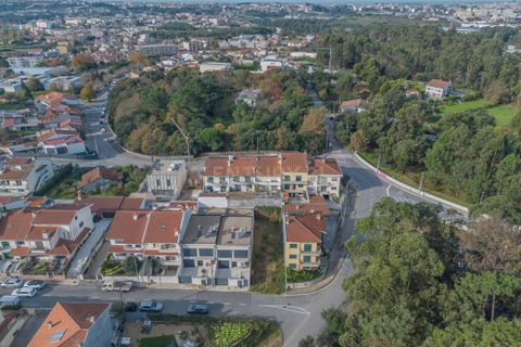 Helårsgrund i Gondomar, Porto, Gondomar - € 79.900 | Ref: C0272-02509 - foto 3