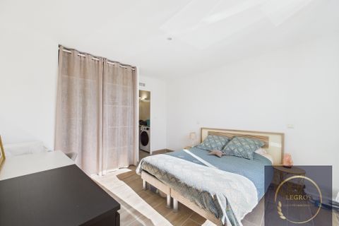 Apartment in Eyragues, Bouches-du-Rhone, Eyragues - € 770/month | Ref: LMLAP10000515 - photo 12