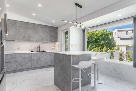Villa i Amadora, Lisbon, Amadora - € 1.100.000 | Ref: C0483-01559 - foto 17