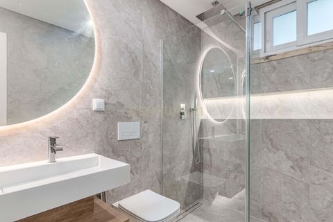 Villa i Amadora, Lisbon, Amadora - € 1.100.000 | Ref: C0483-01559 - foto 27