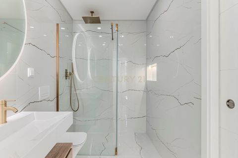Villa i Amadora, Lisbon, Amadora - € 1.100.000 | Ref: C0483-01559 - foto 31